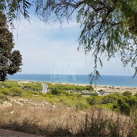 Brisa Mar Y Piscina Holiday home *