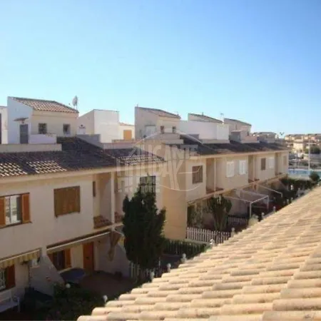 Brisa Mar Y Piscina Holiday home